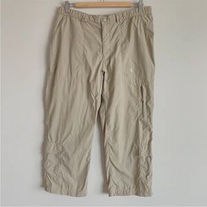 The North Face Capri Cargo Pants Womens Size 12 Khaki Lightweight Outdoor